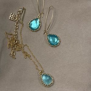 EUC Kendra Scott gold set